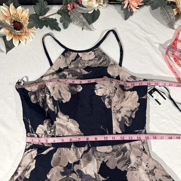 NWT XSCAPE [ 12 ] Satin Halter Neck Fit & Flare Floral Print Mini Dress‎ - Picture 4 of 14